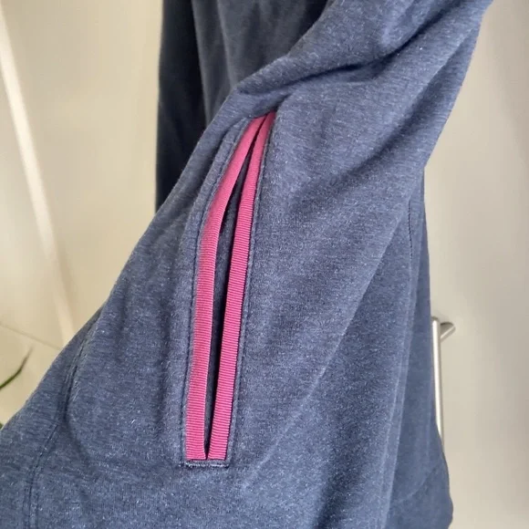 Lululemon Restore Wrap - Picture 5 of 13